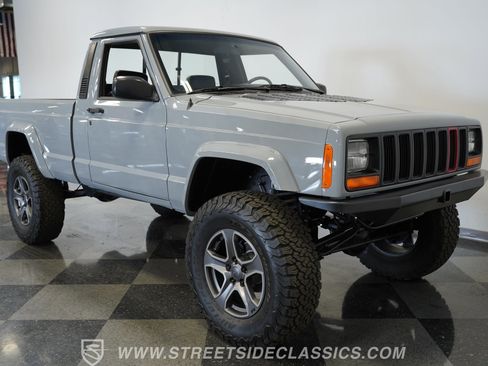 Used 1990 Jeep Comanche Pioneer image 16