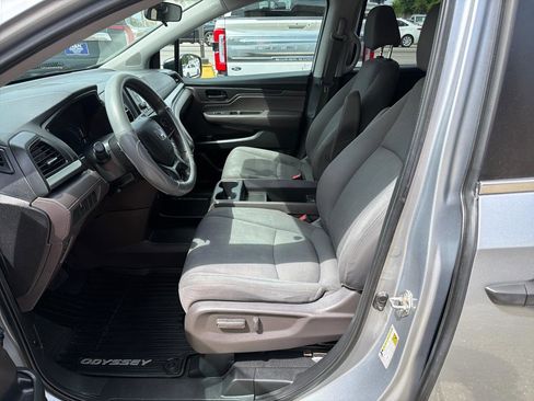 Used 2019 Honda Odyssey LX image 15