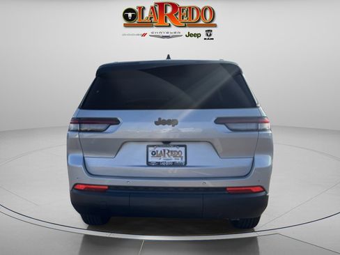 New 2025 Jeep Grand Cherokee L Altitude image 6
