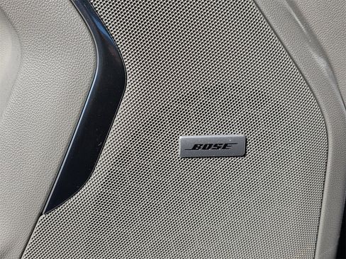 Used 2023 Chevrolet Suburban Z71 w/ Luxury Package image 24