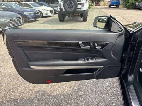Used 2014 Mercedes-Benz E 350 Cabriolet image 20