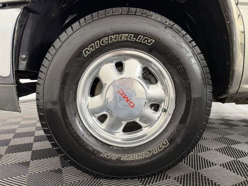 Used 2002 GMC Sierra 1500 4x4 Extended Cab w/ Sierra Professional Pkg image 42
