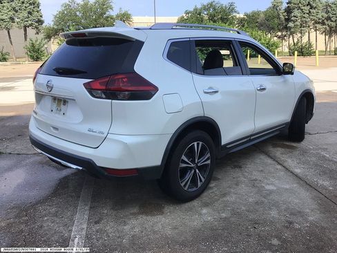Used 2018 Nissan Rogue SL w/ Premium Package AWD/4WD image 5