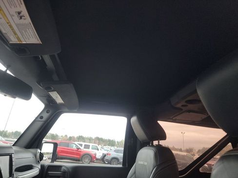 Used 2016 Jeep Wrangler Rubicon image 15