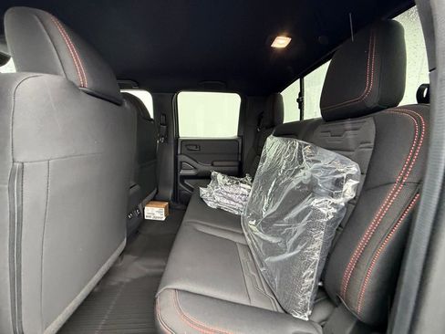 New 2026 Nissan Frontier PRO-4X w/ Pro-4x Convenience Package image 20