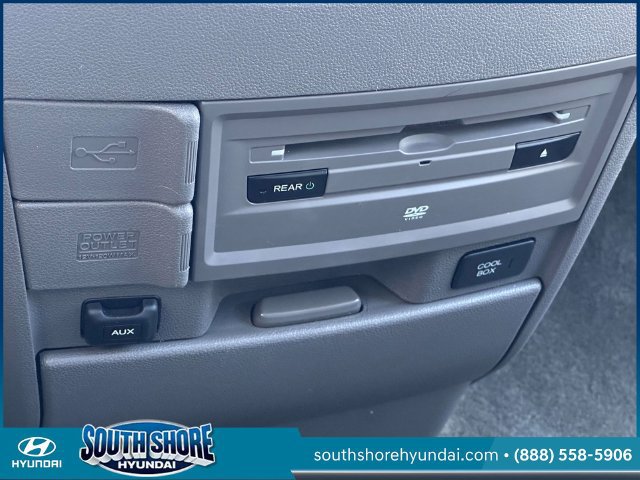 Used 2016 Honda Odyssey Touring Elite image 33