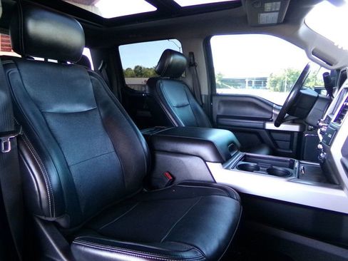 Used 2019 Ford F250 Lariat w/ Lariat Ultimate Package AWD/4WD image 16