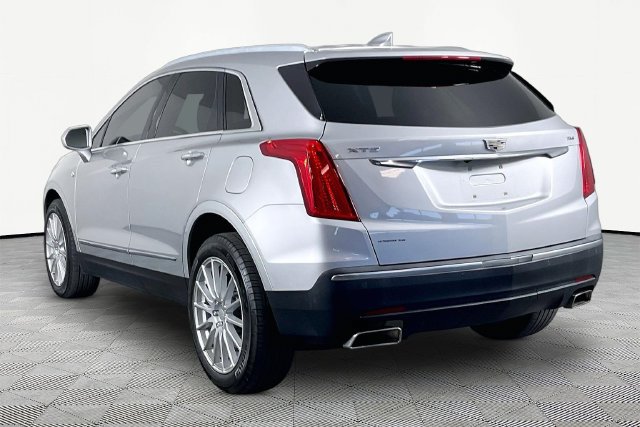 Used 2018 Cadillac XT5 Premium Luxury FWD image 3