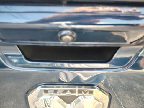 Certified 2022 RAM 1500 Laramie AWD/4WD image 9