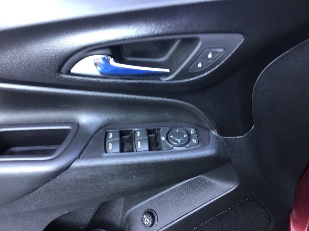 Used 2020 Chevrolet Equinox LT FWD image 10