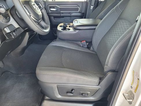 Used 2025 RAM 2500 Big Horn AWD/4WD image 17