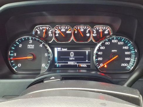 Used 2017 GMC Sierra 1500 SLE image 25