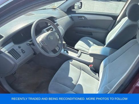 Used 2008 Toyota Avalon XL FWD image 3