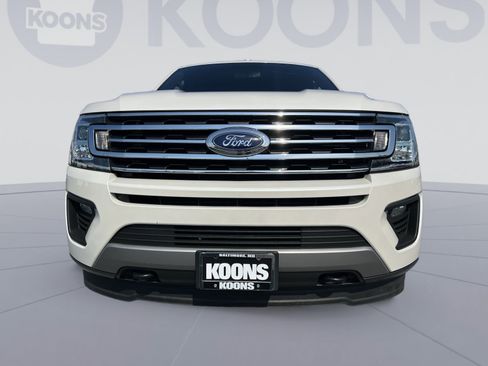 Used 2018 Ford Expedition XLT w/ Cargo Package AWD/4WD image 11