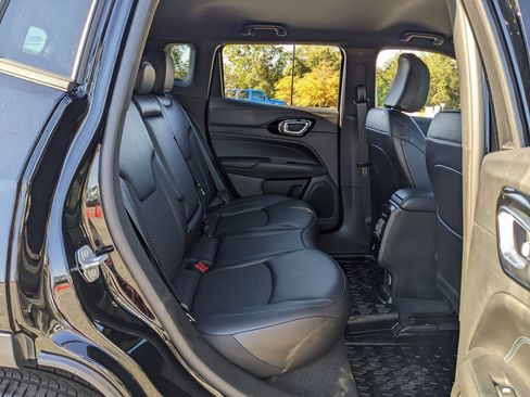 New 2026 Jeep Compass Latitude w/ Quick Order Package 29K image 43