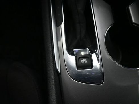 Used 2025 Chevrolet Malibu LT FWD image 28