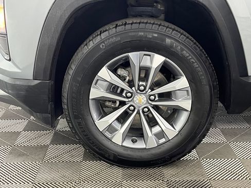 Used 2025 Chevrolet Equinox LT AWD/4WD image 20