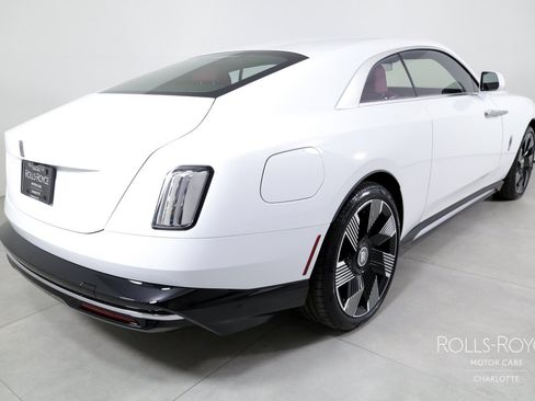 Used 2024 Rolls-Royce Spectre w/ Spectre Launch Package AWD/4WD image 2