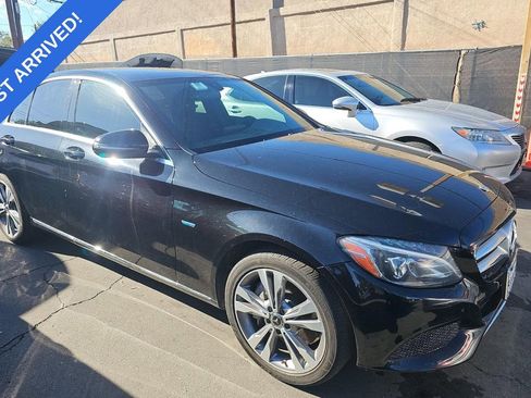 Used 2018 Mercedes-Benz C 350e Sedan image 2