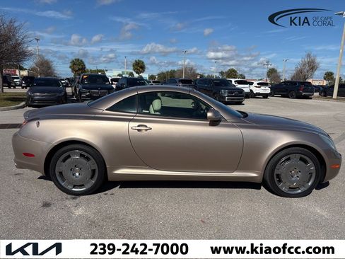 Used 2002 Lexus SC 430 Convertible image 8