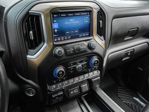 Used 2023 Chevrolet Silverado 3500 High Country w/ Z71 Off-Road Package image 25