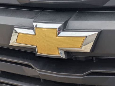 Used 2023 Chevrolet Colorado W/T image 11