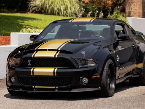 Used 2012 Ford Mustang Shelby GT500 w/ SVT Performance Pkg image 14