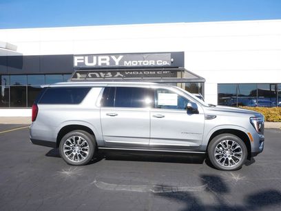 New 2026 GMC Yukon XL Denali w/ Sun & Power Step Package