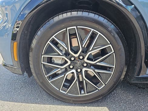 Used 2024 Ford Mustang Mach-E Premium image 33