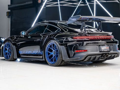 Used 2025 Porsche 911 GT3 RS w/ Weissach Package RWD image 2