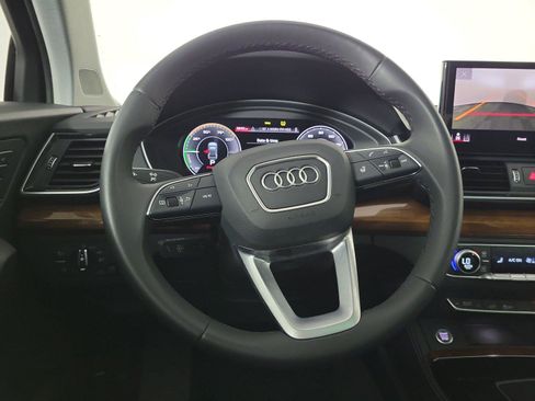Used 2023 Audi Q5 e Premium Plus w/ Premium Plus Package AWD/4WD image 17