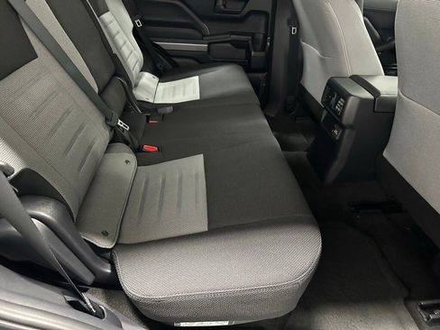 Used 2025 Toyota 4Runner TRD Off-Road image 47