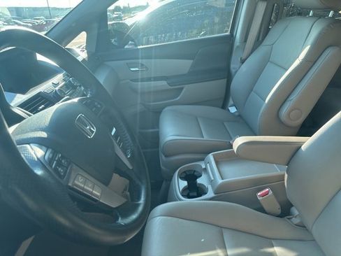 Used 2014 Honda Odyssey EX-L image 3