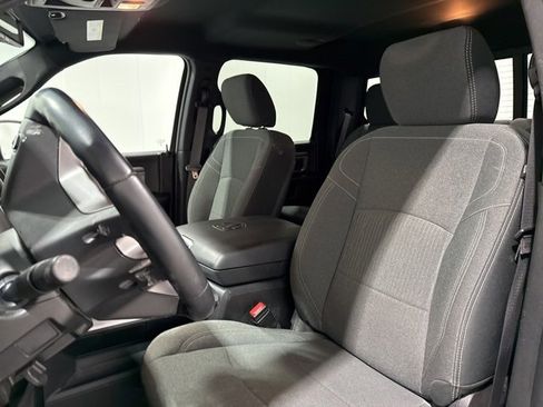 Used 2022 RAM 1500 Classic Warlock image 8