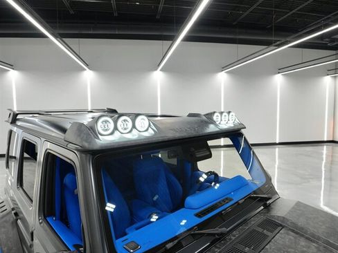 Used 2025 Mercedes-Benz G 63 AMG 4MATIC image 6