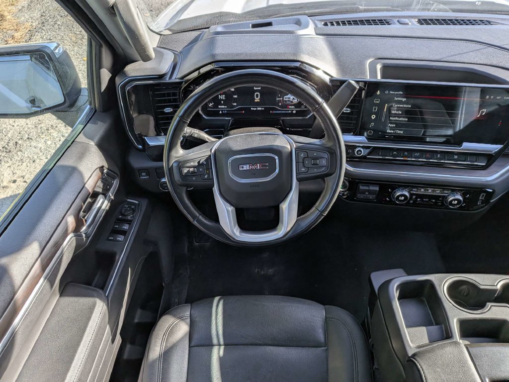 Used 2025 GMC Sierra 1500 SLT RWD image 13