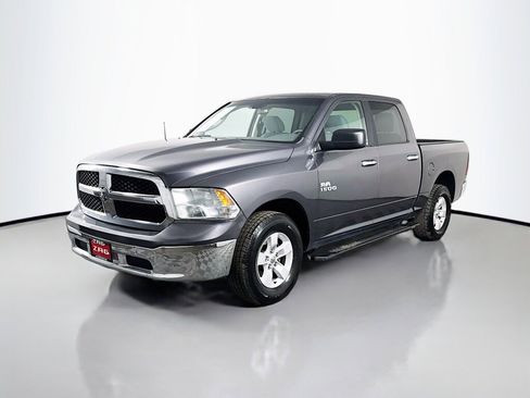Used 2018 RAM 1500 Classic SLT AWD/4WD image 1