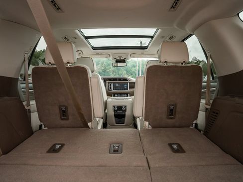 Used 2024 GMC Yukon Denali w/ Max Trailering Package AWD/4WD image 27