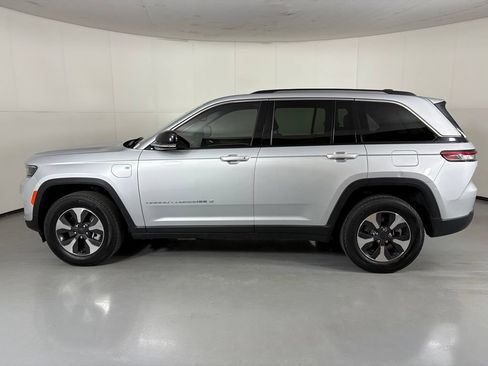 Used 2022 Jeep Grand Cherokee Limited 4xe AWD/4WD image 5