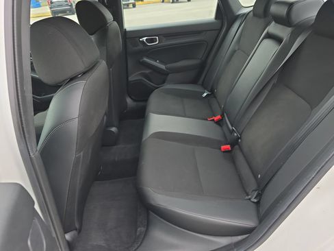 Used 2025 Honda Civic Sport image 29