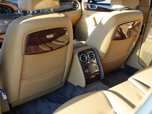 Used 2007 Bentley Flying Spur Flying Spur image 49