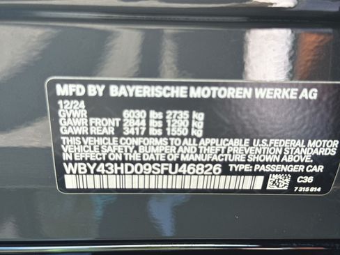 Used 2025 BMW i4 xDrive40i w/ M Sport Package AWD/4WD image 38