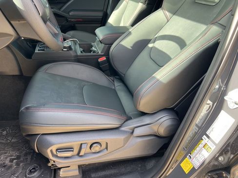 Used 2025 Toyota Tacoma TRD Pro image 11