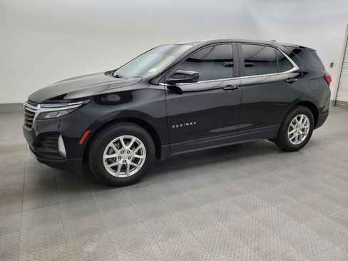 Used 2023 Chevrolet Equinox LT FWD image 2