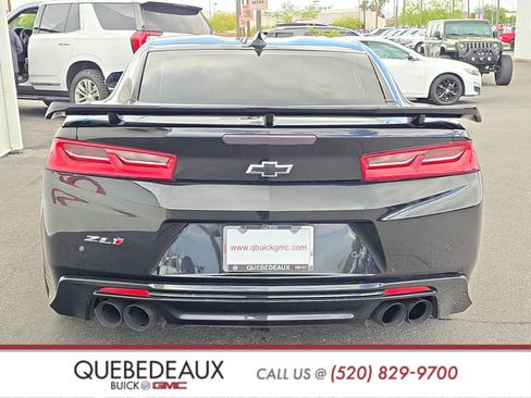Used 2018 Chevrolet Camaro ZL1 RWD image 9