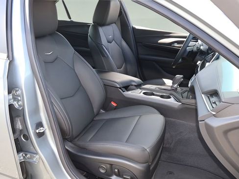 Certified 2023 Cadillac CT4 Premium Luxury image 15