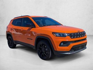 Used 2026 Jeep Compass Latitude AWD/4WD video 3
