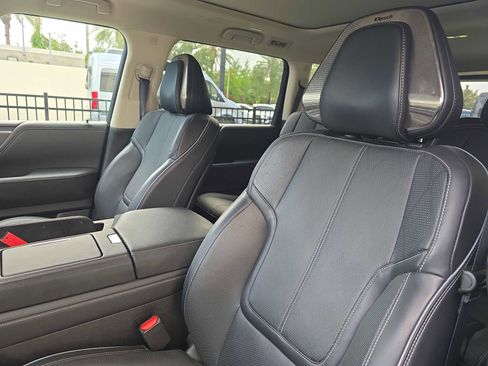 Certified 2025 INFINITI QX80 Sensory AWD/4WD image 16