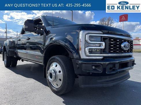 Used 2025 Ford F450 Platinum image 31