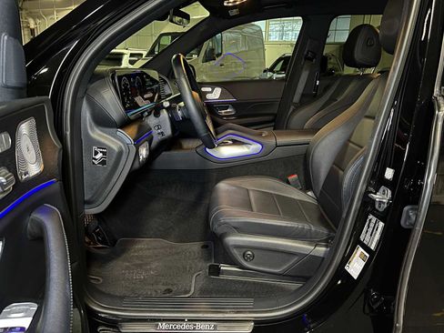 Certified 2025 Mercedes-Benz GLS 450 4MATIC image 24